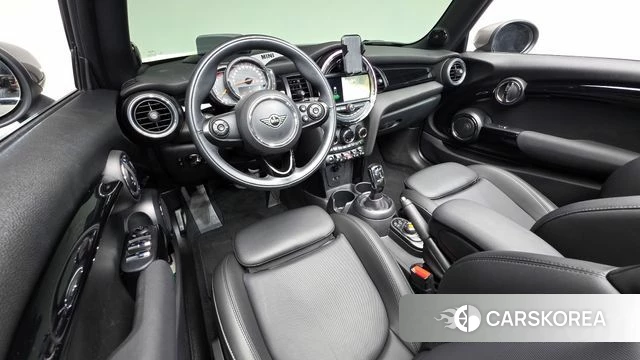 Mini Cooper Convertible id 3820040 из Кореи 17