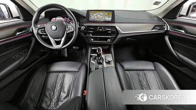BMW 5 Series (G30) id 4384881 из Кореи 30