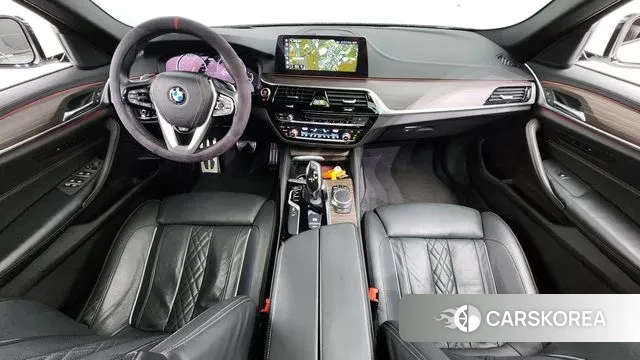 BMW 5 Series (G30) id 3039538 из Кореи 17