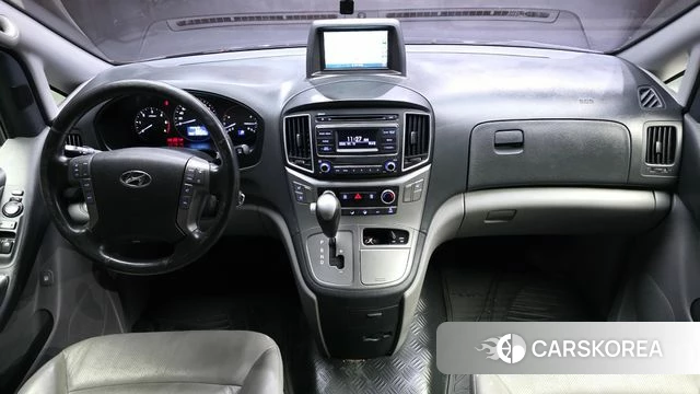 Hyundai The New Grand Starex id 4856409 из Кореи 29