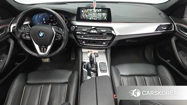 BMW 5 Series (G30) id 4435802 из Кореи 28