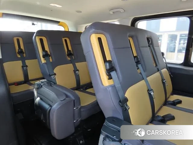 Hyundai Staria id 3300739 из Кореи 17