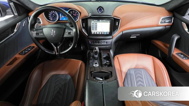 Maserati Ghibli id 4345634 из Кореи 17