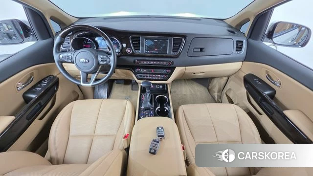Kia The New Carnival id 4658064 из Кореи 32