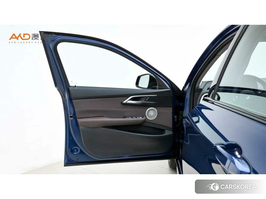 BMW 1 series id 4420320 из Китая 7