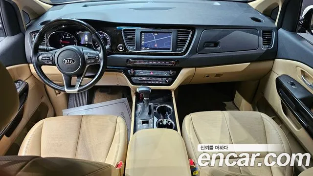 Kia The New Carnival id 2298807 из Кореи 17