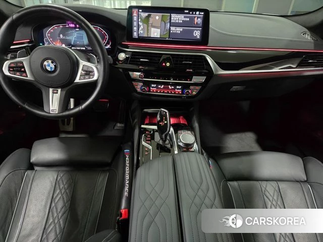 BMW 5 Series (G30) id 4292424 из Кореи 17