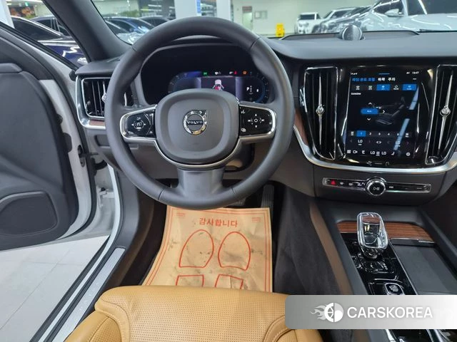 Volvo V60 Cross-Country 2nd Generation id 4599930 из Кореи 17