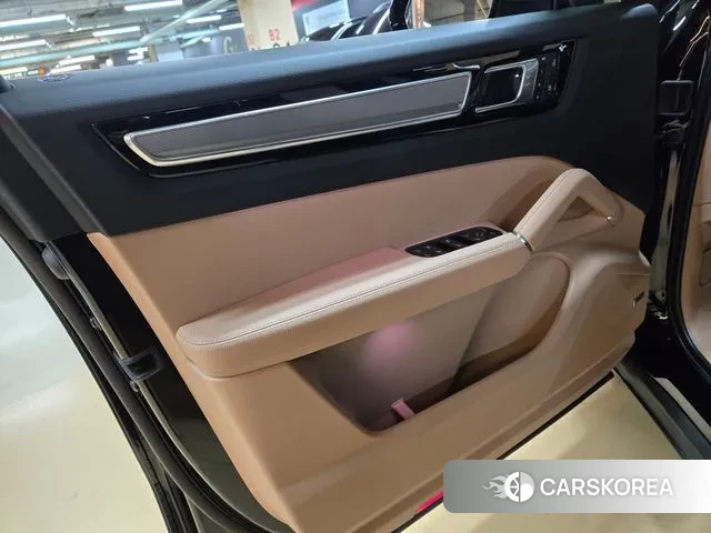 Porsche Cayenne (PO536) id 3503340 из Кореи 17