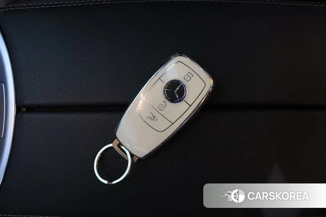 Mercedes-Benz GLC id 4313664 из Китая 37