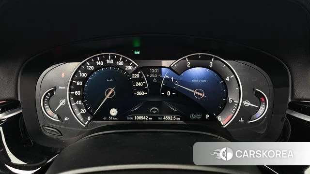 BMW 5 Series (G30) id 4596217 из Кореи 29