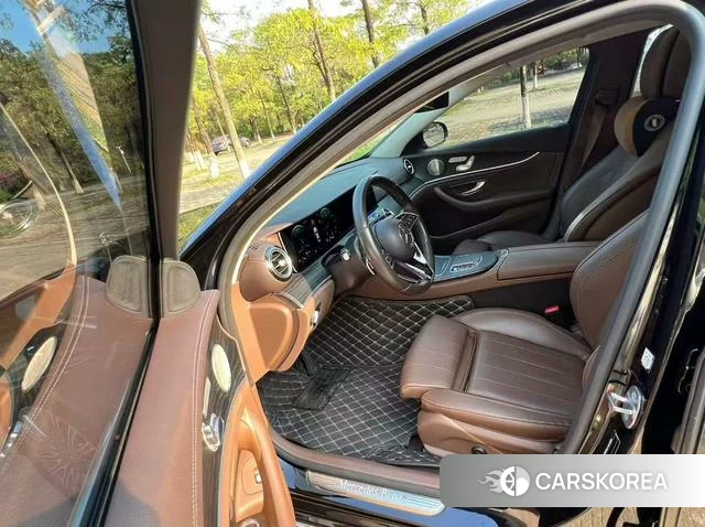 Mercedes-Benz E-class id 4220988 из Китая 7