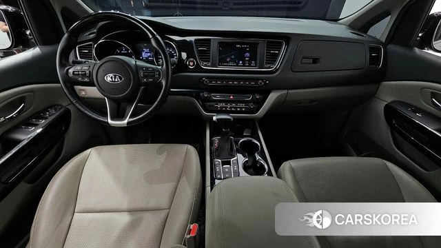 Kia The New Carnival id 4894892 из Кореи 17