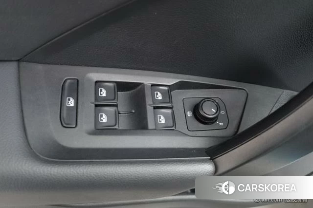 Volkswagen Tuyue id 4210689 из Китая 21