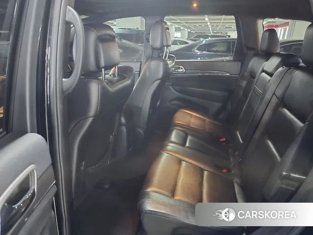 Jeep Grand Cherokee id 2971354 из Кореи 17