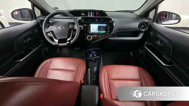 Toyota Prius C id 3018867 из Кореи 17