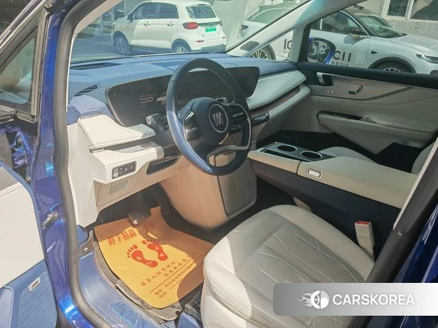 Buick GL8 PHEV id 4207744 из Китая 8