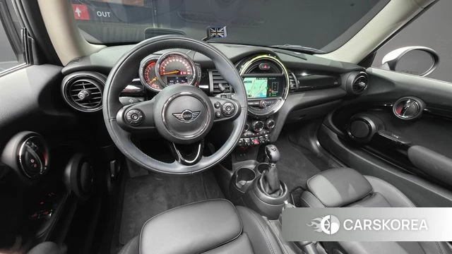 Mini Cooper id 4304690 из Кореи 27