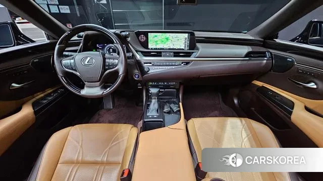 Lexus ES300h 7th generation id 3313277 из Кореи 17