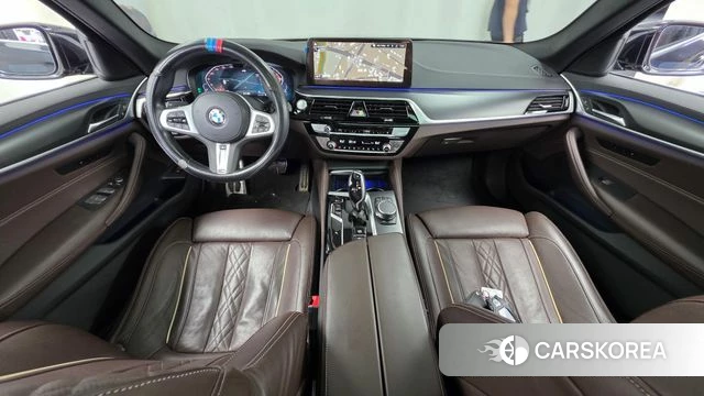 BMW 5 Series (G30) id 4585303 из Кореи 33