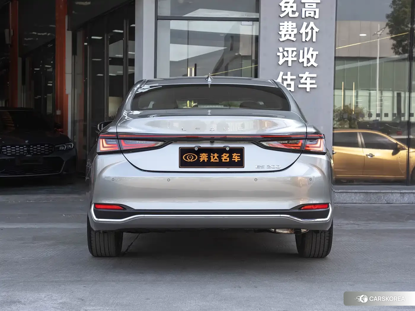Lexus ES id 4538638 из Китая 18
