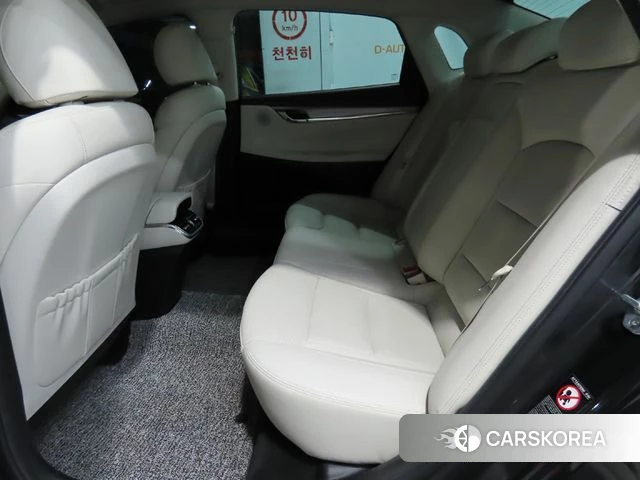 Hyundai The New Grandeur IG id 4774858 из Кореи 17