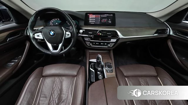 BMW 5 Series (G30) id 4672232 из Кореи 17