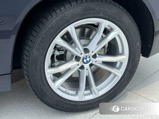 BMW X3 id 4335744 из Китая 31