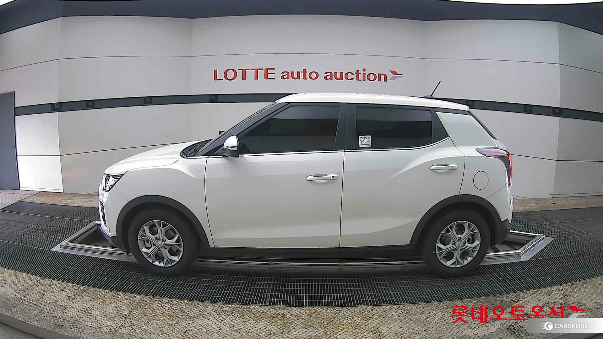 SsangYong Tivoli id 3875668 из Кореи 34