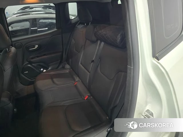 Jeep Renegade id 4323931 из Кореи 12