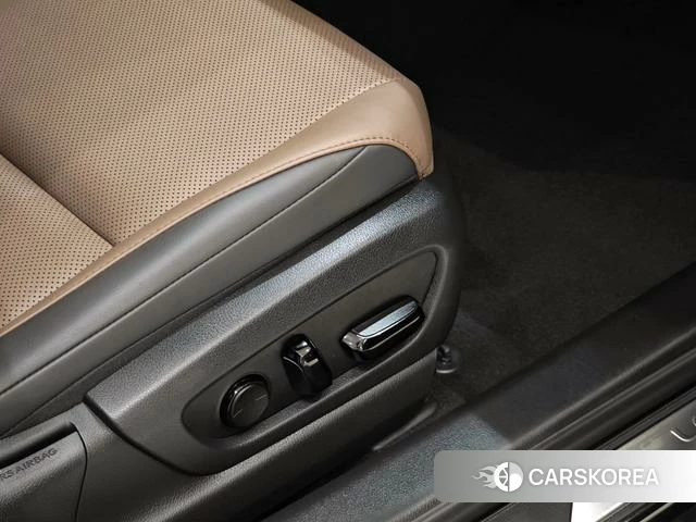 Lexus ES id 4307785 из Китая 8