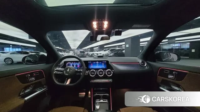 Mercedes-Benz GLA - Class H247 id 3471746 из Кореи 13