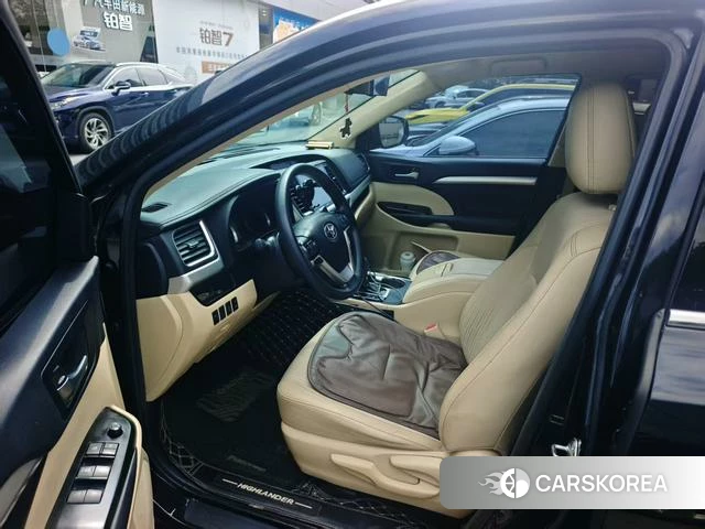 Toyota Highlander id 4214181 из Китая 7