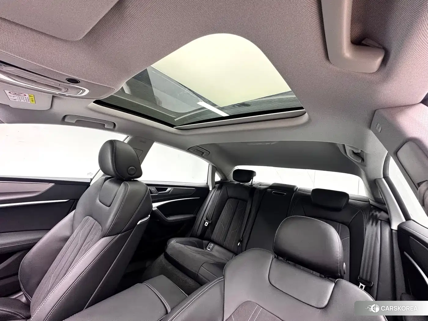 Audi A7L id 4600760 из Китая 17