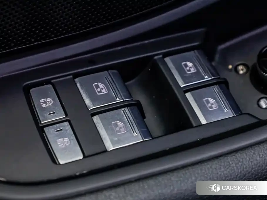 Audi Q6 id 4629694 из Китая 32