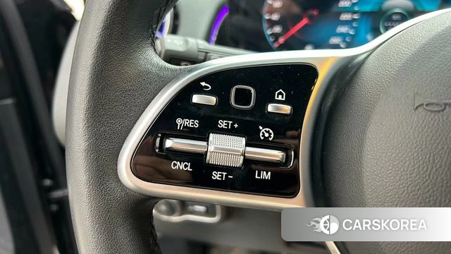 Mercedes-Benz GLB id 4254335 из Китая 23