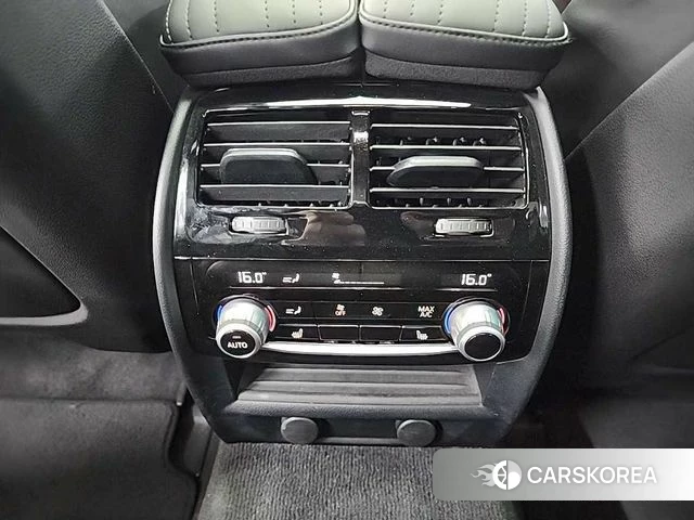 BMW 5 Series (G30) id 3885977 из Кореи 16