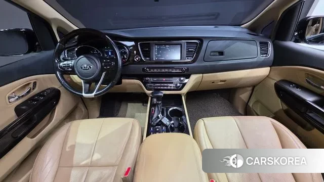 Kia The New Carnival id 3677474 из Кореи 17