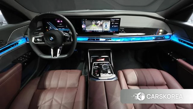 BMW 7 Series (G70) id 4792003 из Кореи 17