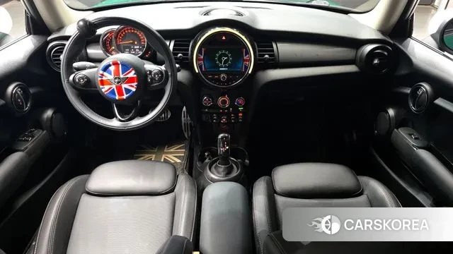 Mini Cooper id 2940875 из Кореи 17