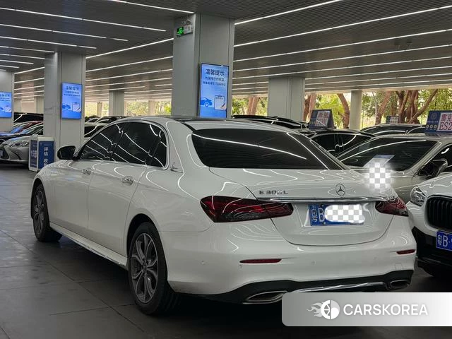 Mercedes-Benz E-class id 3993833 из Китая 7