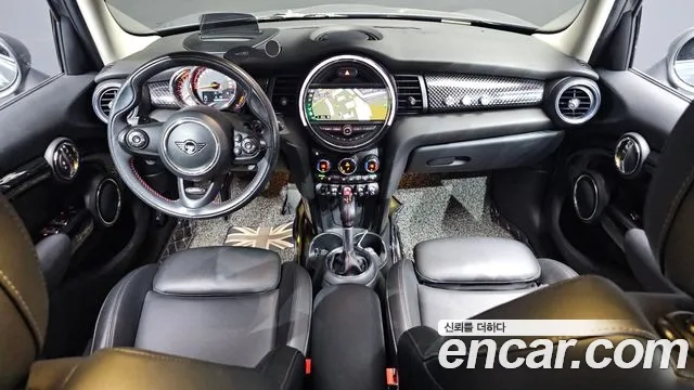 Mini Cooper S id 2896809 из Кореи 17