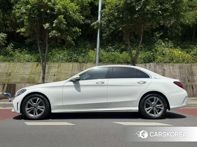 Mercedes-Benz Class C id 4259246 из Китая 7