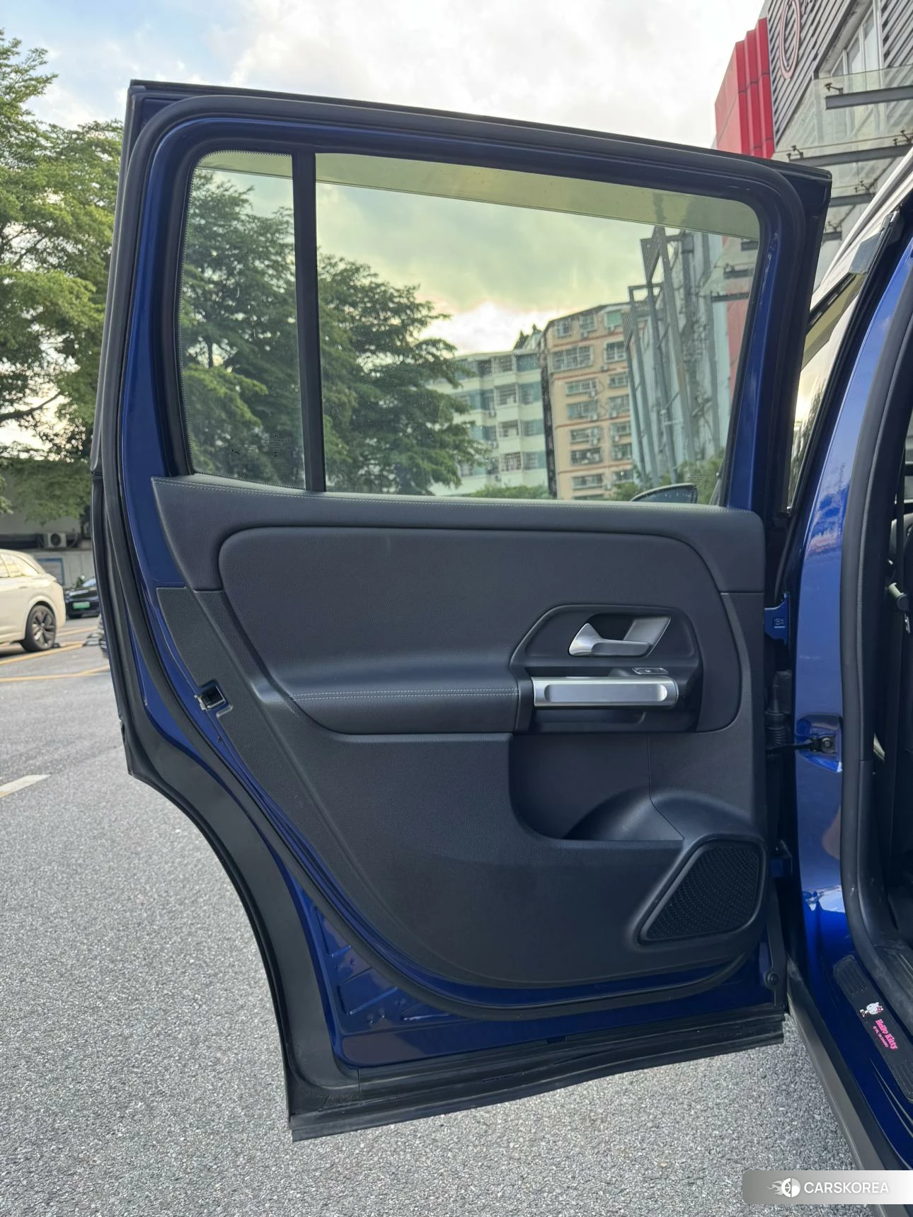 Mercedes-Benz GLB id 4493269 из Китая 16