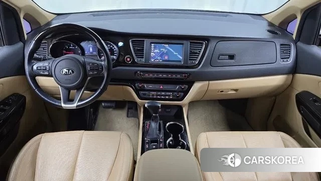 Kia The New Carnival id 3018623 из Кореи 17