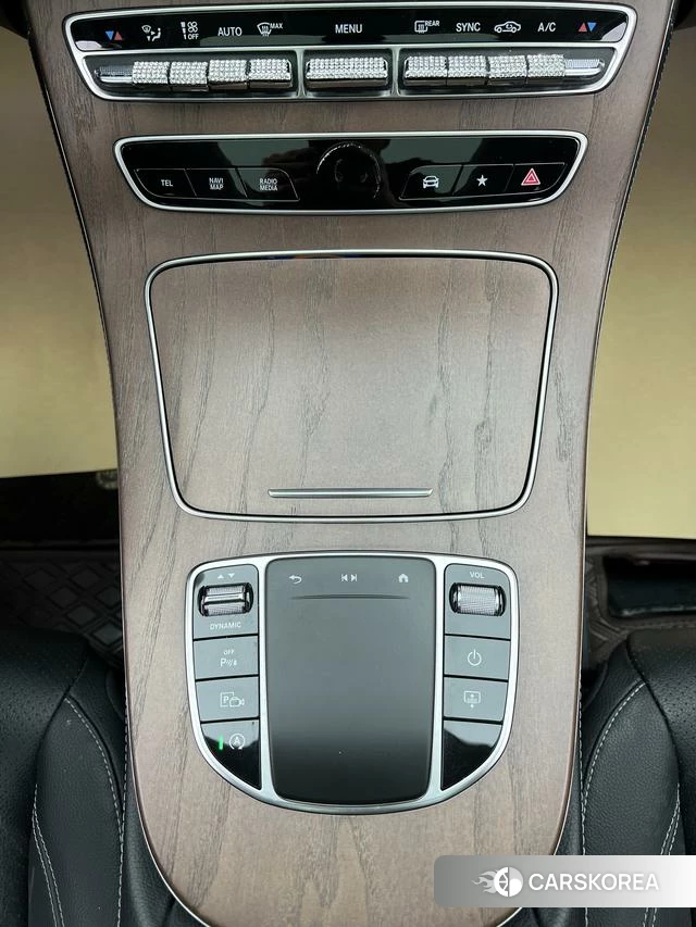Mercedes-Benz E-class id 4256075 из Китая 30