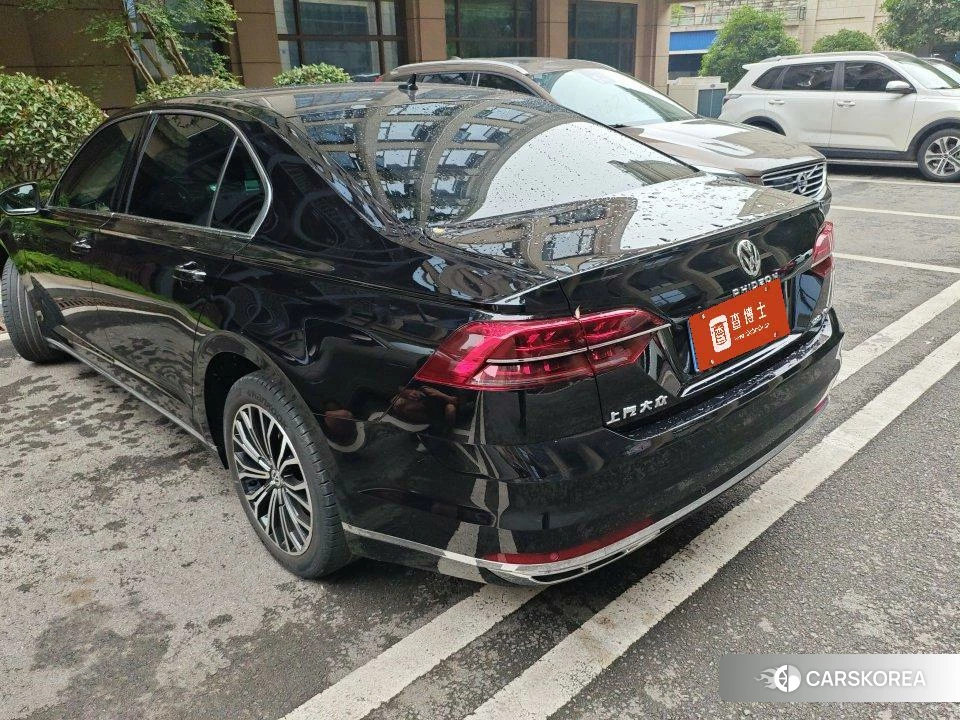 Volkswagen Huiang id 4492715 из Китая 7