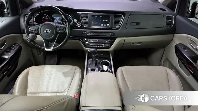 Kia The New Carnival id 3583445 из Кореи 17