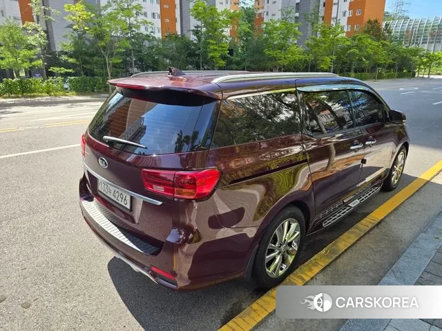 Kia The New Carnival id 3065853 из Кореи 17