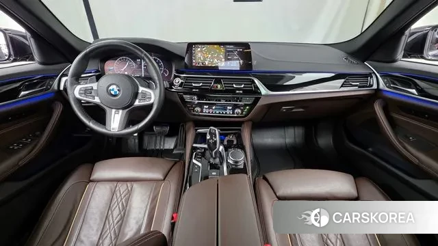 BMW 5 Series (G30) id 3772891 из Кореи 17